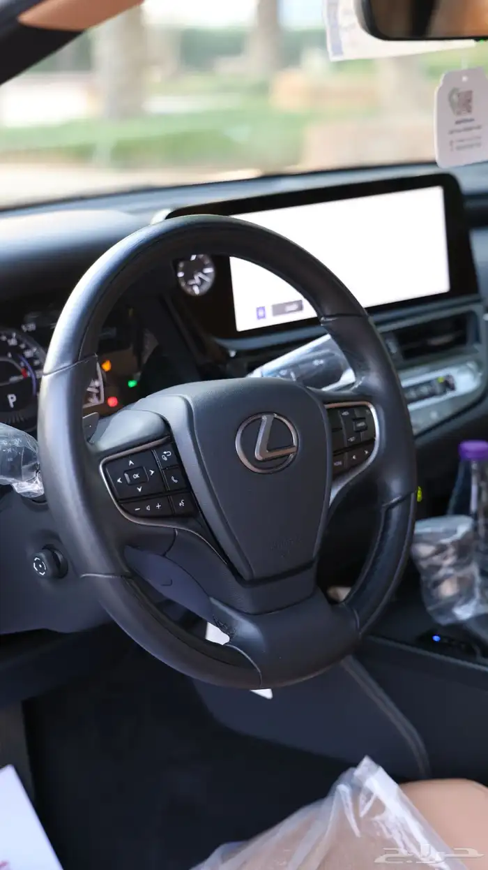 لكزس ES350 .. ( شبه جديد ) 18