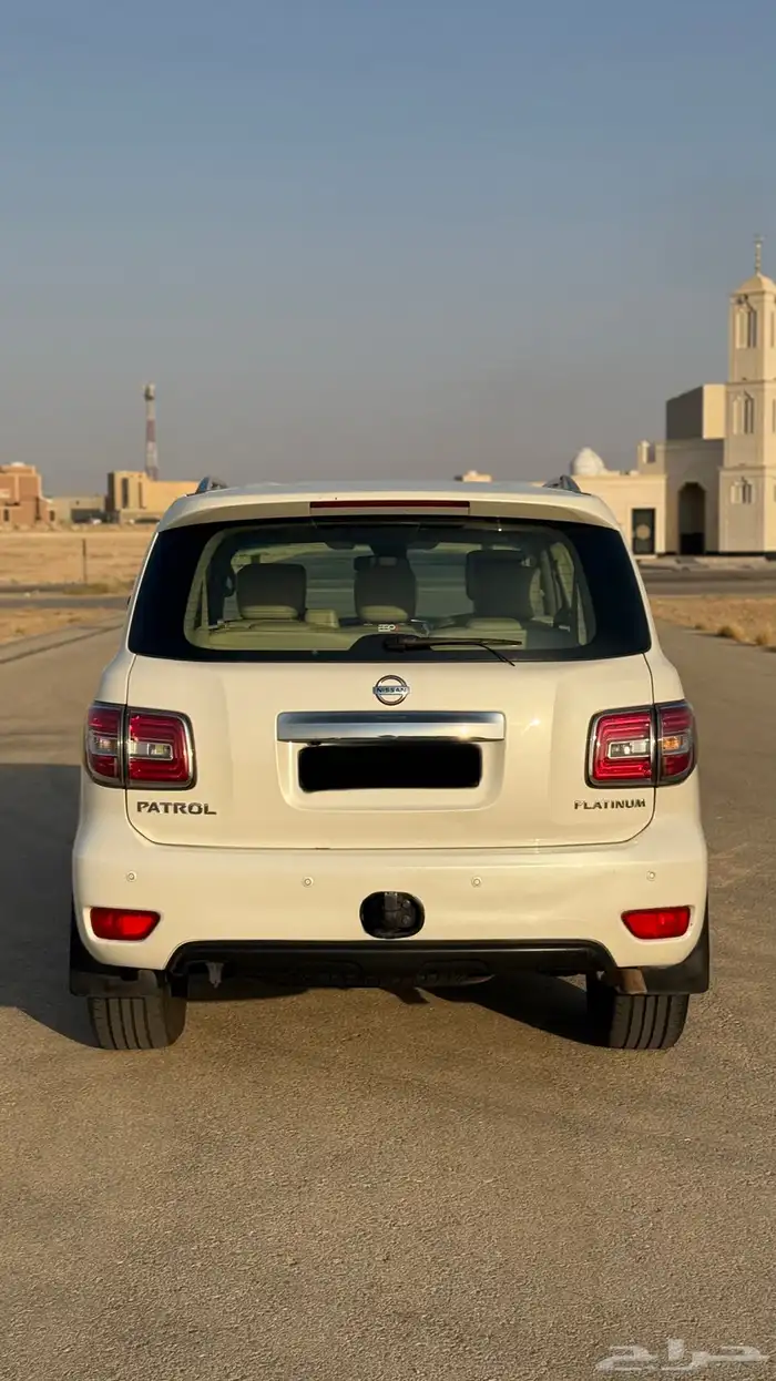 ( تم البيع ) باترول بلاتنيوم فل كامل 2015 عداد 170 الف فقط 8