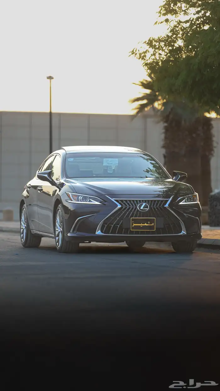 لكزس ES350 .. ( شبه جديد ) 1