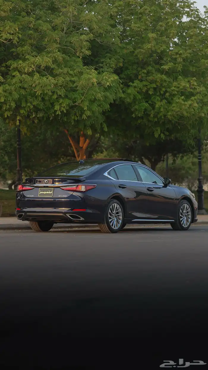 لكزس ES350 .. ( شبه جديد ) 5