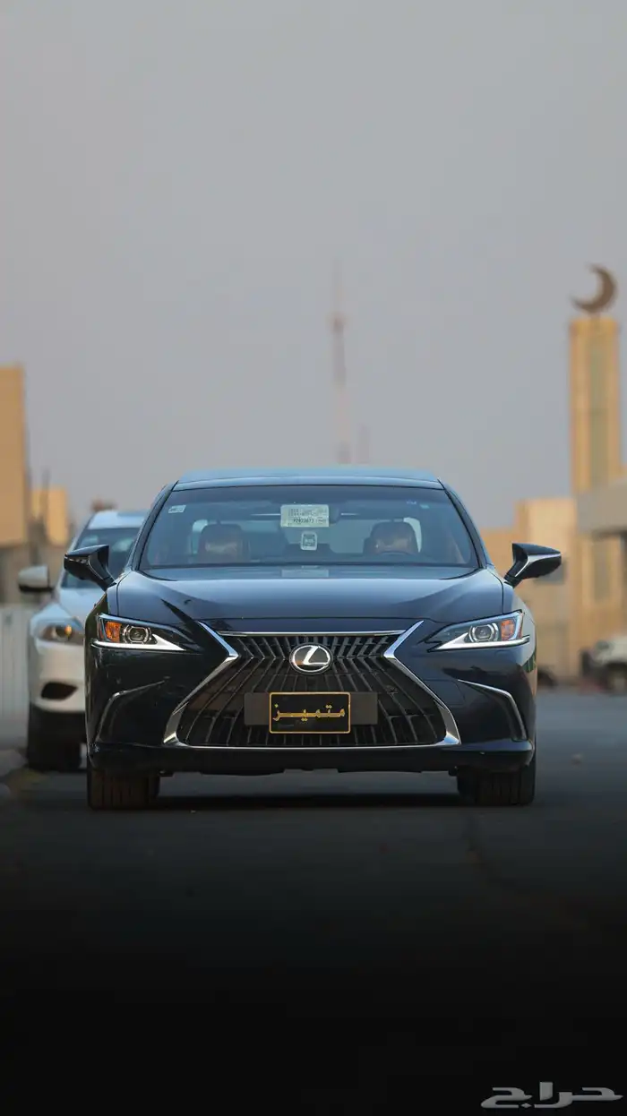 لكزس ES350 .. ( شبه جديد ) 3