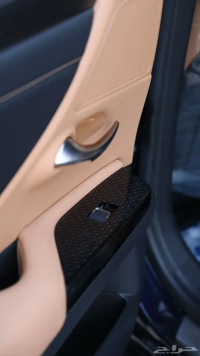 لكزس ES350 .. ( شبه جديد ) 24