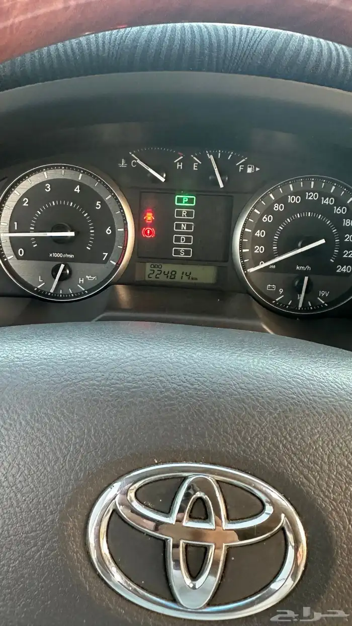 لندكروزر 2013 فل كامل ممشى 220 17