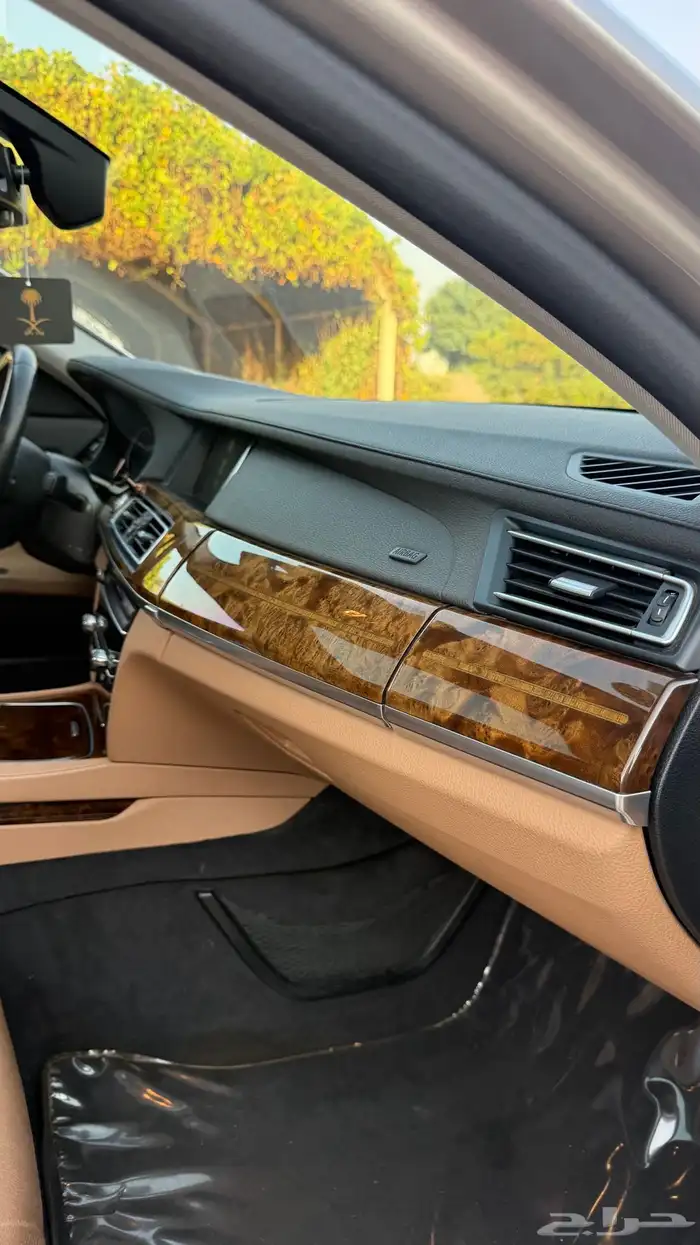 BMW 730 وارد ناغي مالك أول عداد 168 الف فقط 40