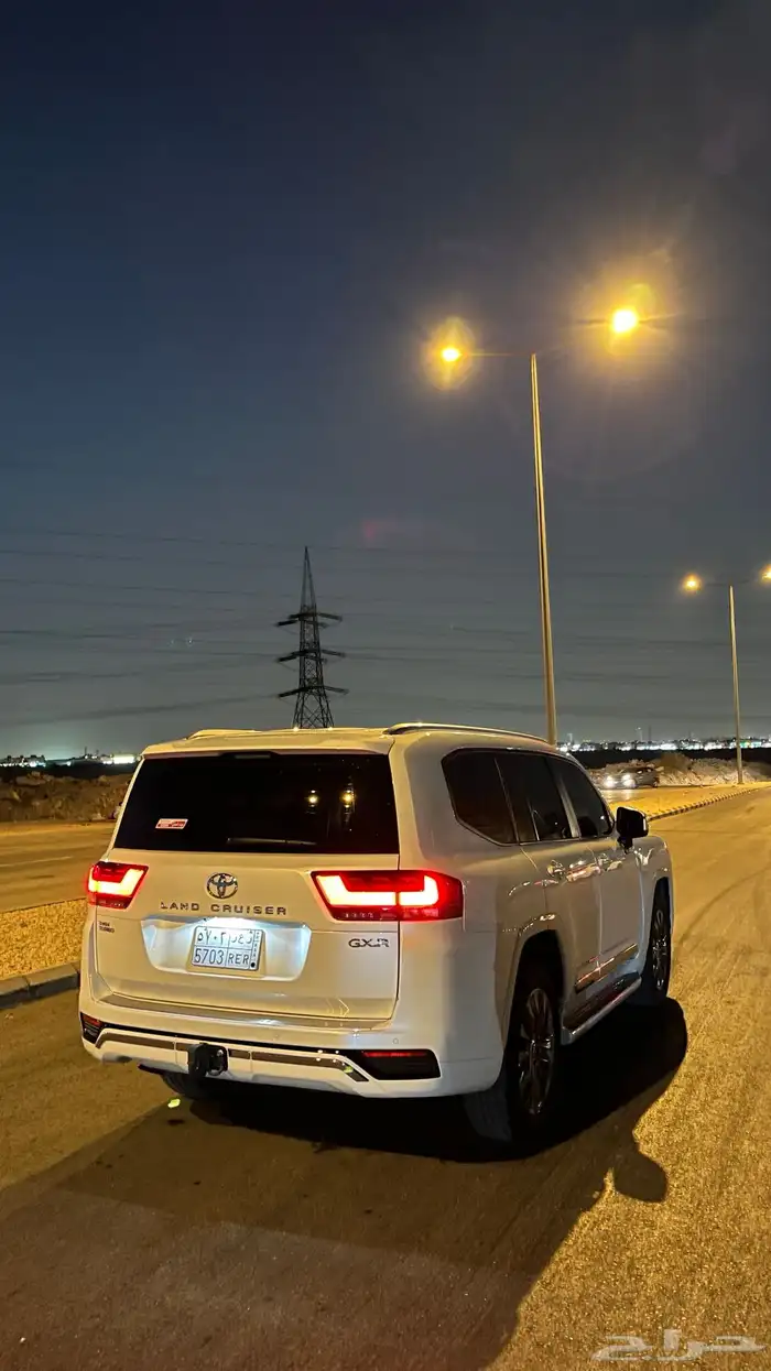 لاند كروزر 2023 3