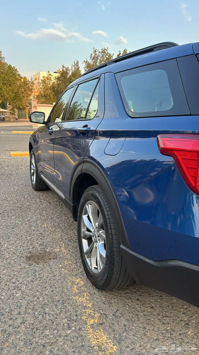 اكسبلورر 2022 فل XLT دبل جلد بانوراما عداد قليل 11