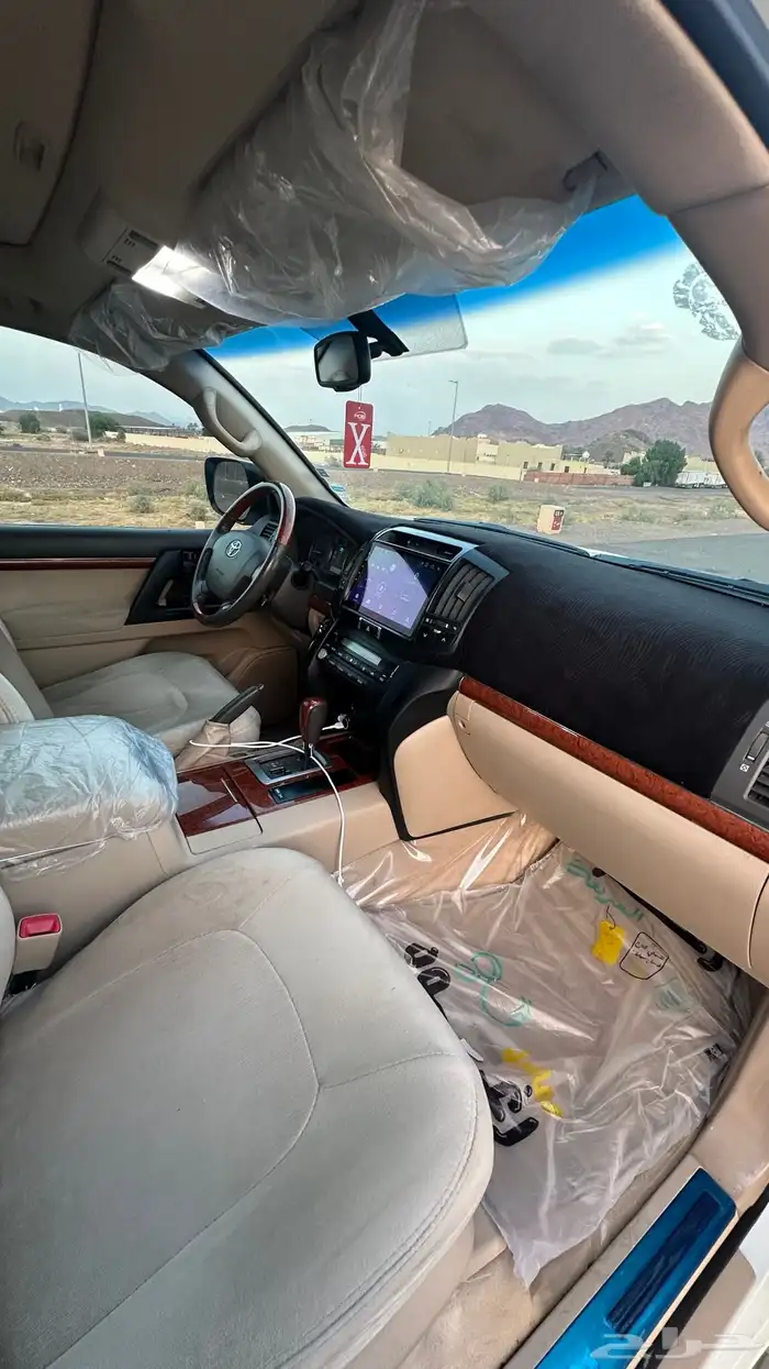 لندكروزر 2013 فل كامل ممشى 220 9