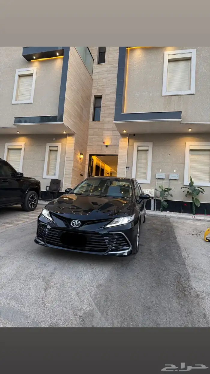 كامري مديل 2023 اسود 1