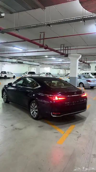 لكزس ES 250 2021 index