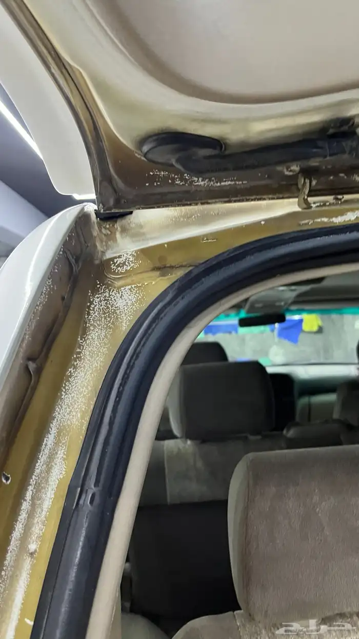 لاندكروزر 2000 32