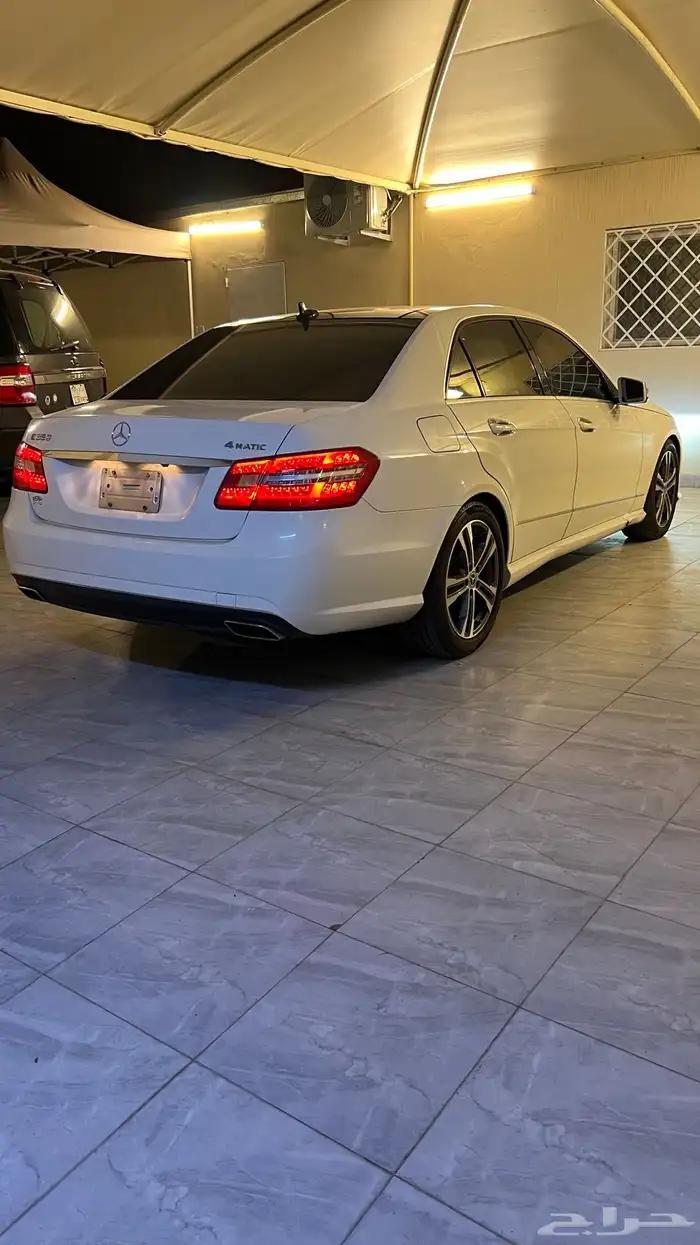 مرسيدس E350 2011 4
