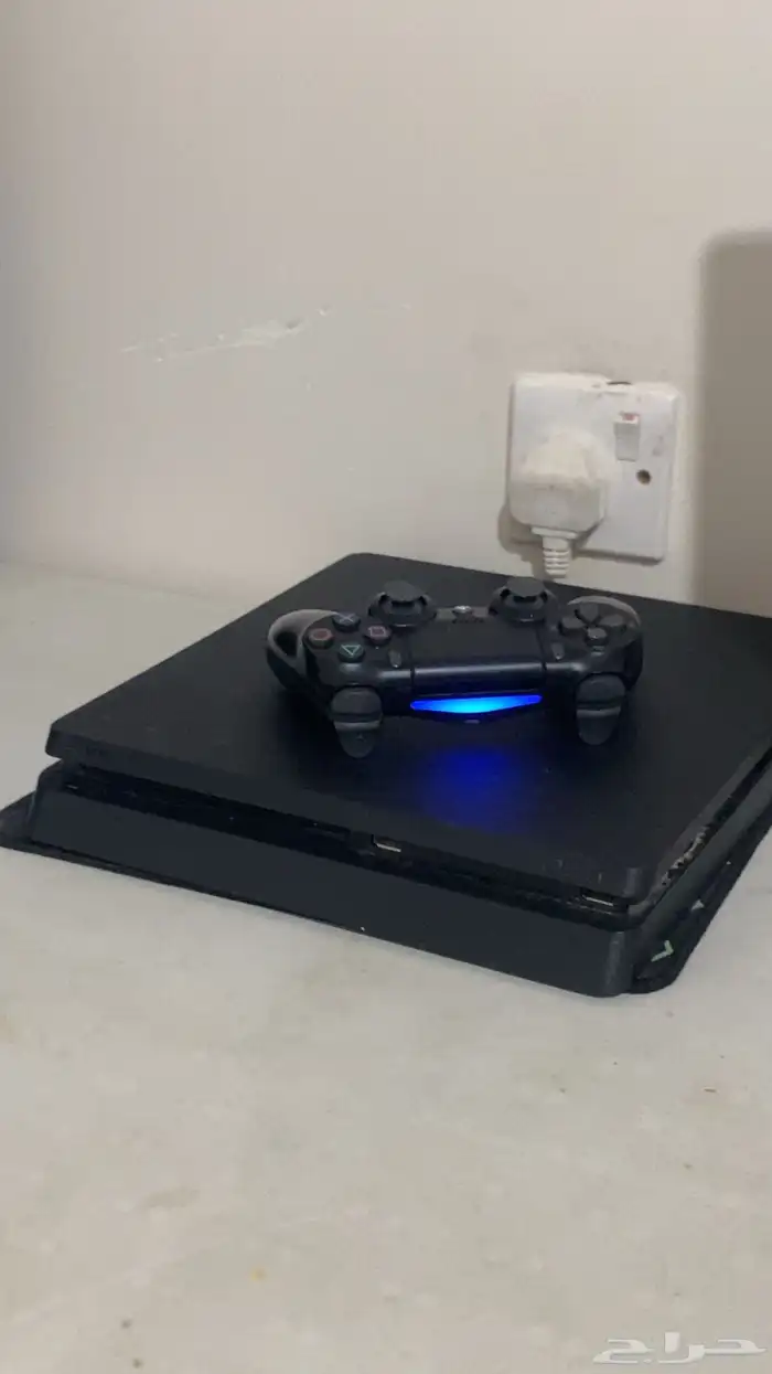 سوني فور للبيع 0