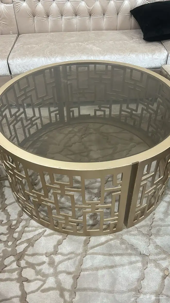 للبيع كنب نظيف 1