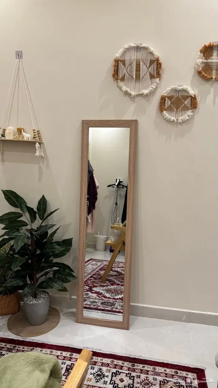 مرايه خشب طويله ارضيه من هوم بوكس 4