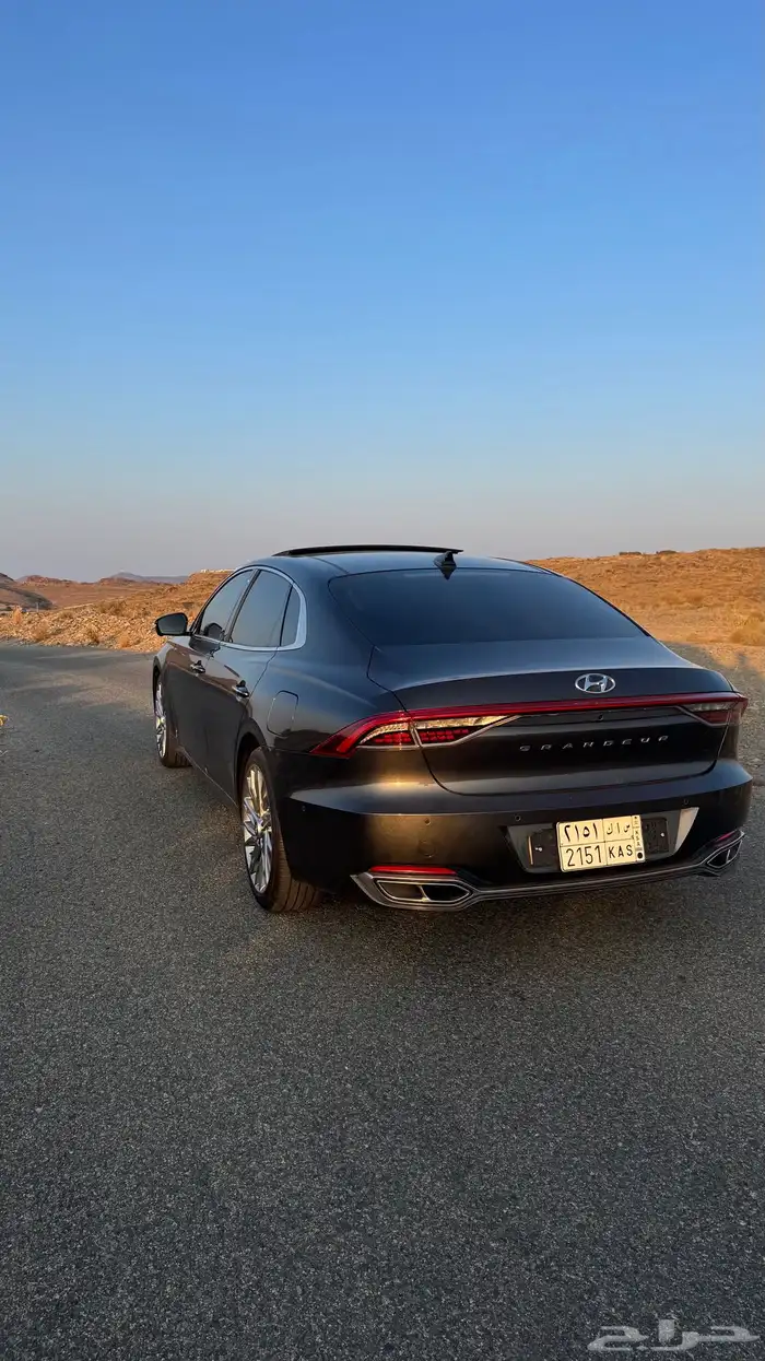 ازيرا وارد كوريا ممشى قليل 4