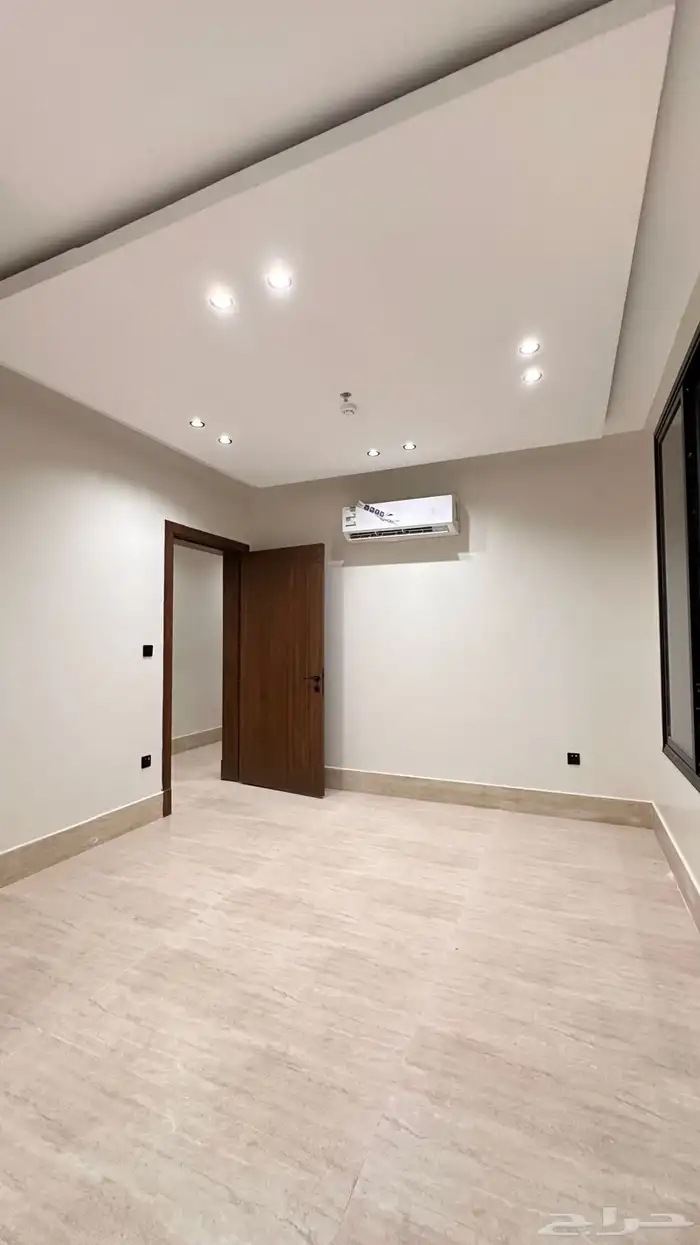 شقة بتصميم مودرن للايجار حي الشعلة 5