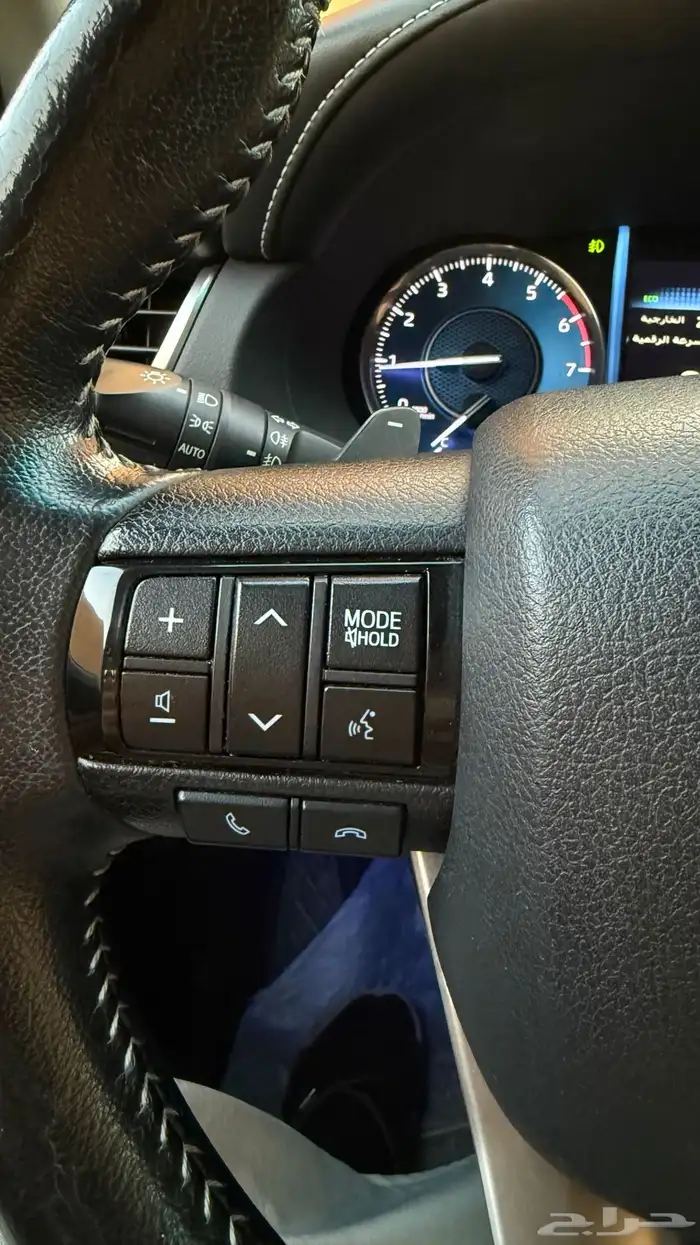 تويوتا فورتشنر موديل 2022 فئة VX6 33