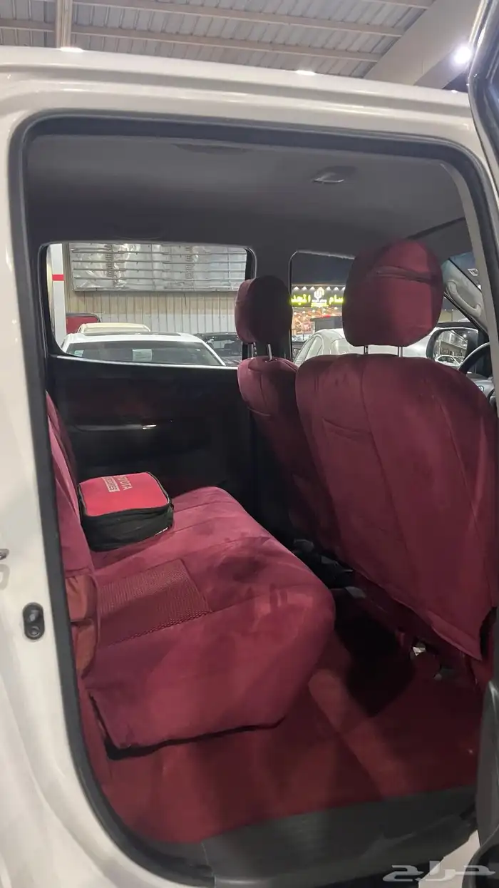 هايلكس دبل قير عايدي عداد قليل جدا 21