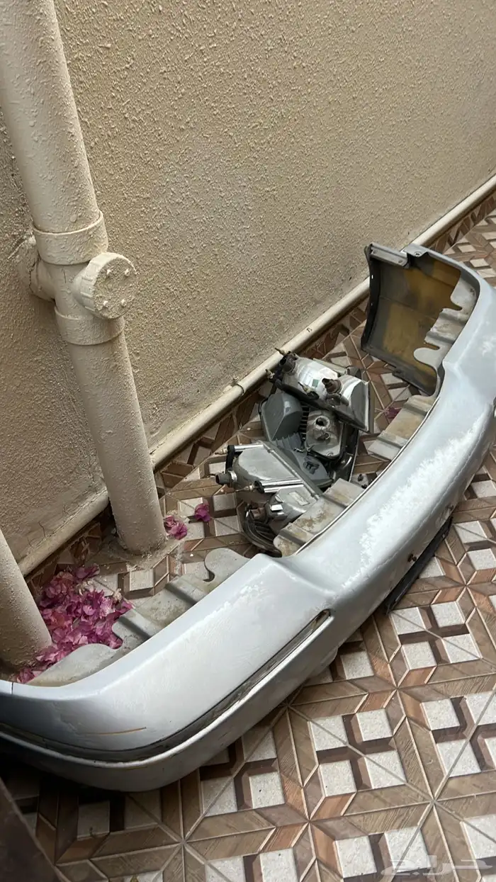 قطع فورد ماركيز صدام اسطب شمعه و شبك 0