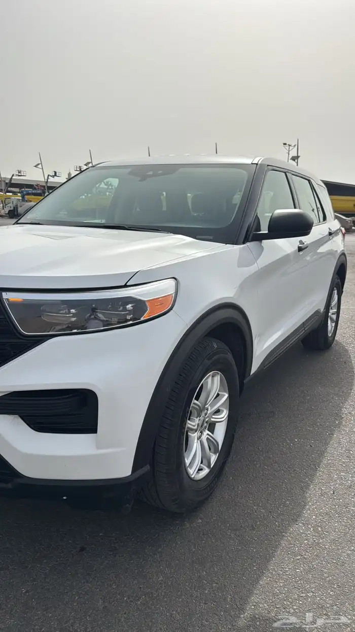 اكسبلورر 2021 نظيف V6 تنفس طبيعي دبل 7