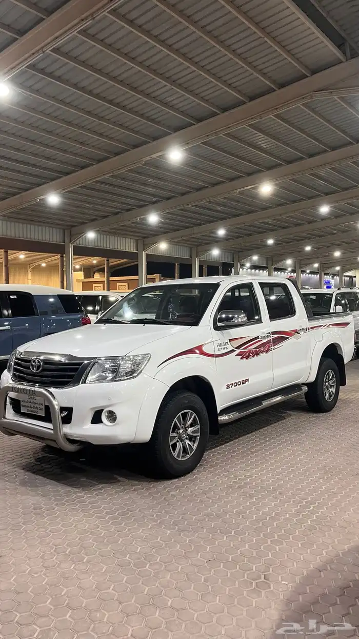 هايلكس دبل قير عايدي عداد قليل جدا 1