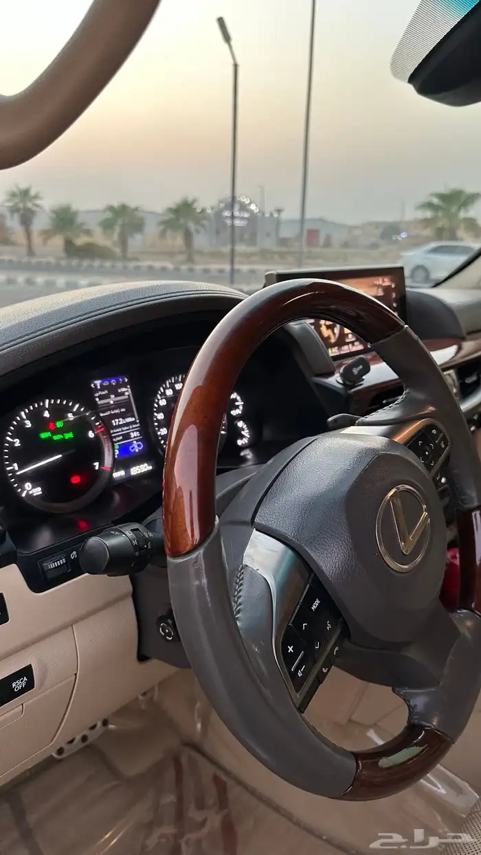 جيب لكزس 2018 5
