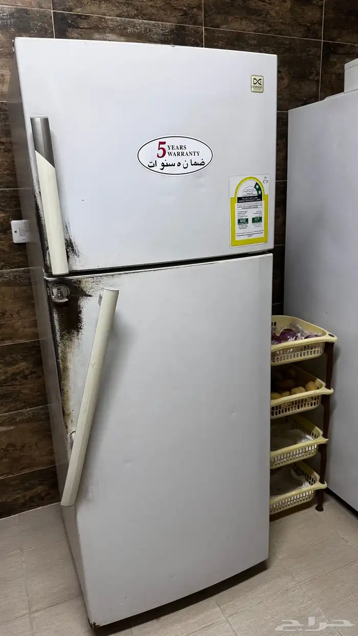 ثلاجة مستخدمه للبيع 0