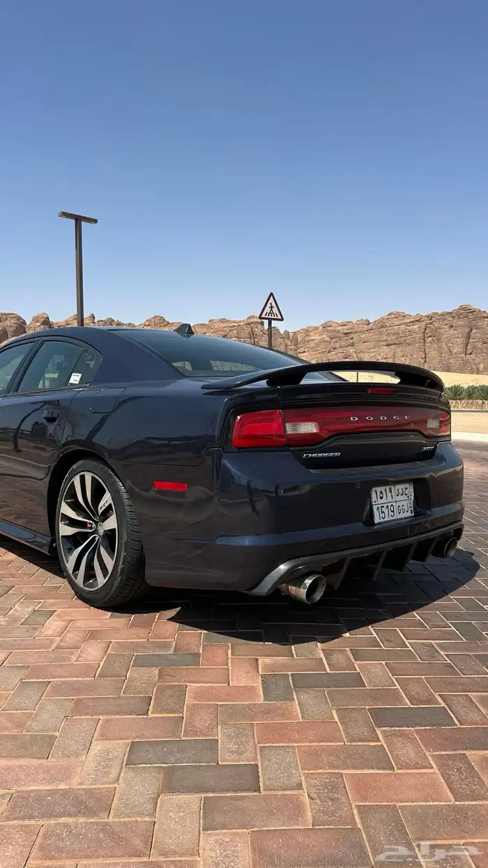 تشارجر srt 2014 3