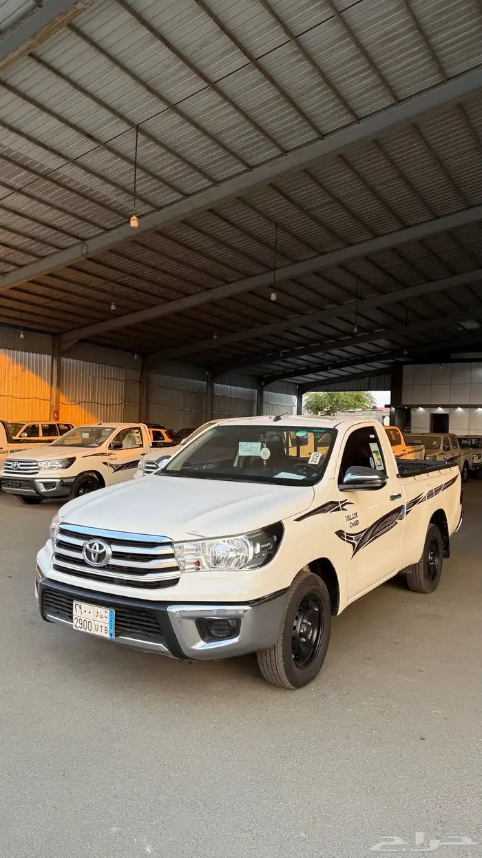 تويوتا هايلوكس 2025 ديزل العداد 13 الف وكاله 6