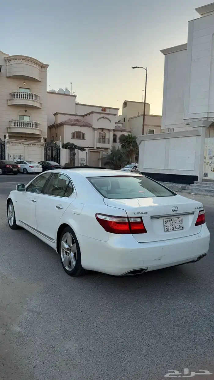 لكزسس LS 460 10