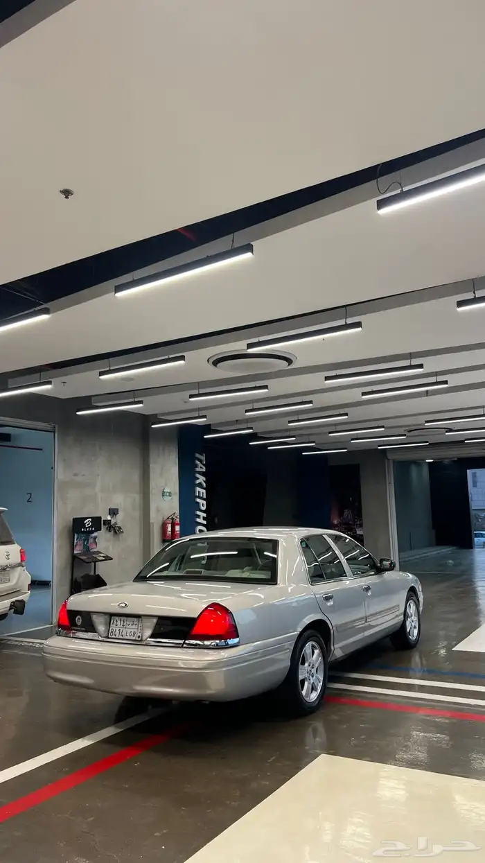 فورد كروان فكتوريا 2011 وكاله 6