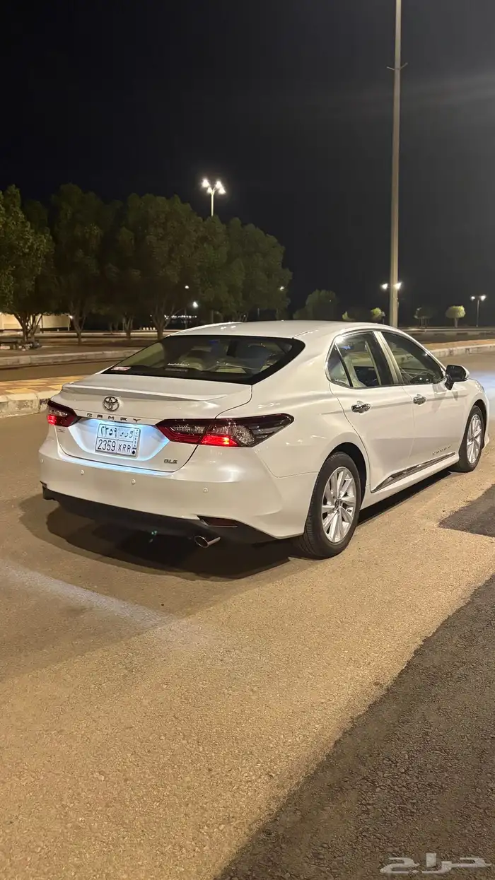 كامري 2023 فل كامل GLE ممشى قليل 10