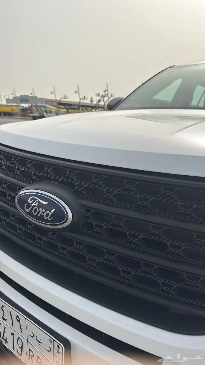 اكسبلورر 2021 نظيف V6 تنفس طبيعي دبل 37