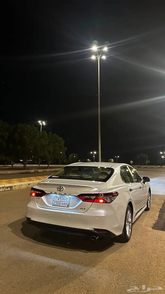 كامري 2023 فل كامل GLE ممشى قليل 9