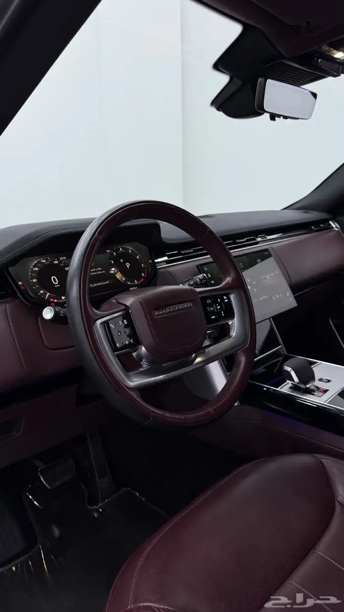 تاجير رنج روفر تامين شامل 4