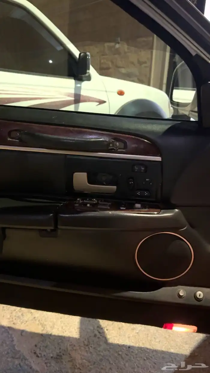 فورد لونكن تاون كار فل كامل 2006 5