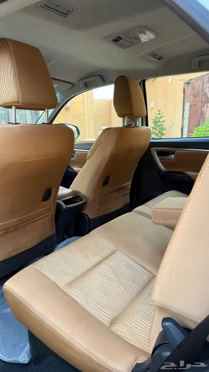 تويوتا فورتشنر موديل 2022 فئة VX6 27