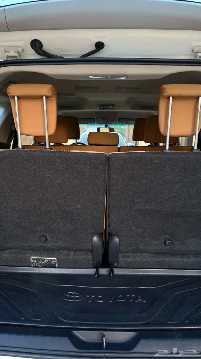 تويوتا فورتشنر موديل 2022 فئة VX6 25