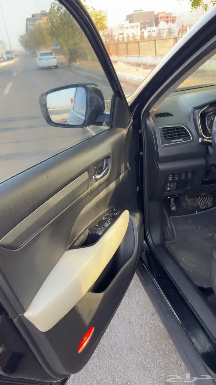 رينو كوليوس للبيع نظيفه جدا  2017 8