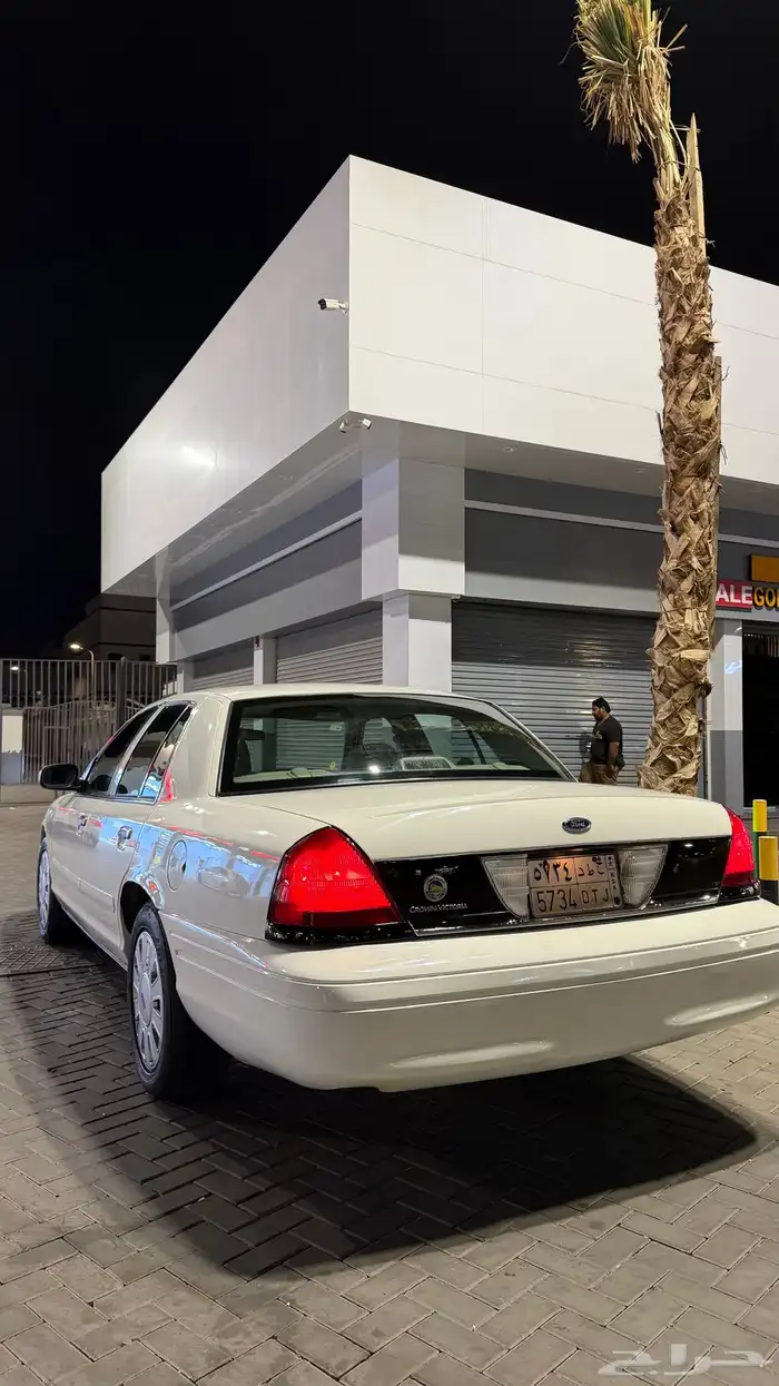فورد كراون فاكتوريا سعودي توكيلات الجزيره ( بوليسي ) 2