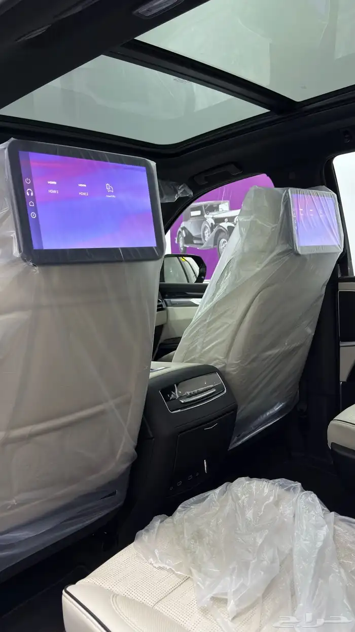 كاديلاك اسكاليد للإيجار اليومي والشهري 3