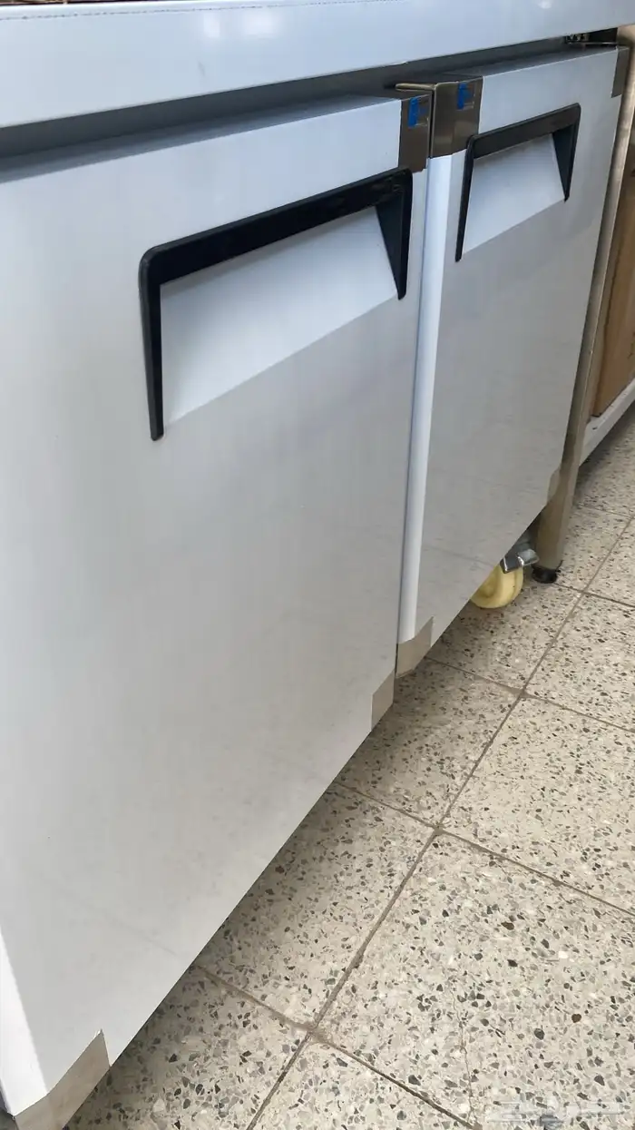 ثلاجة كاونتر ارضي معدات مطاعم اجهزة كهربائية تجيهزات كوفي 2