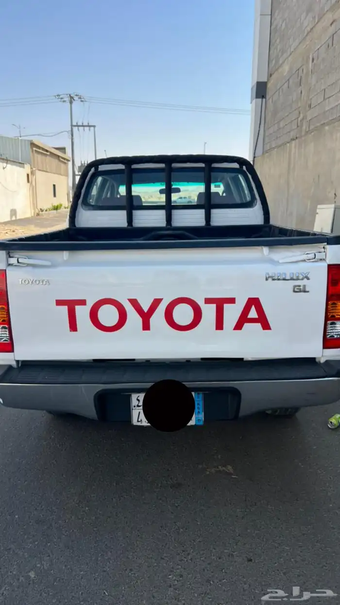 هايلوكس 2011 1