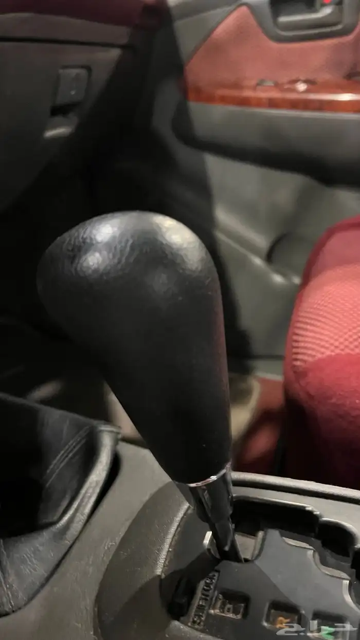 هايلكس دبل قير اتماتيك عداد قليل جدا تم البيع 18