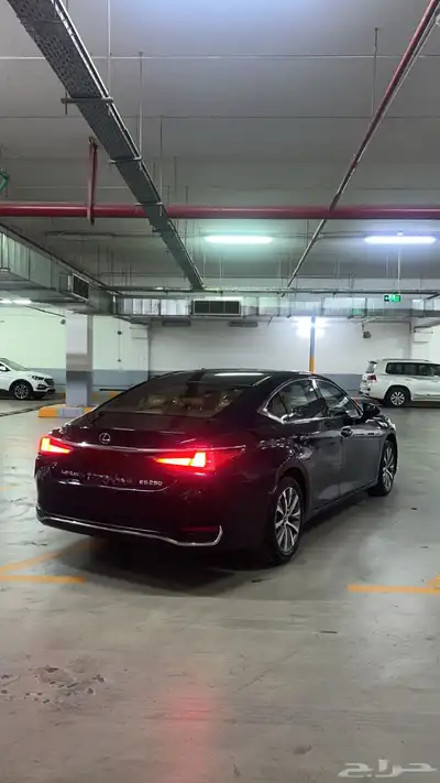 لكزس ES 250 2021 index