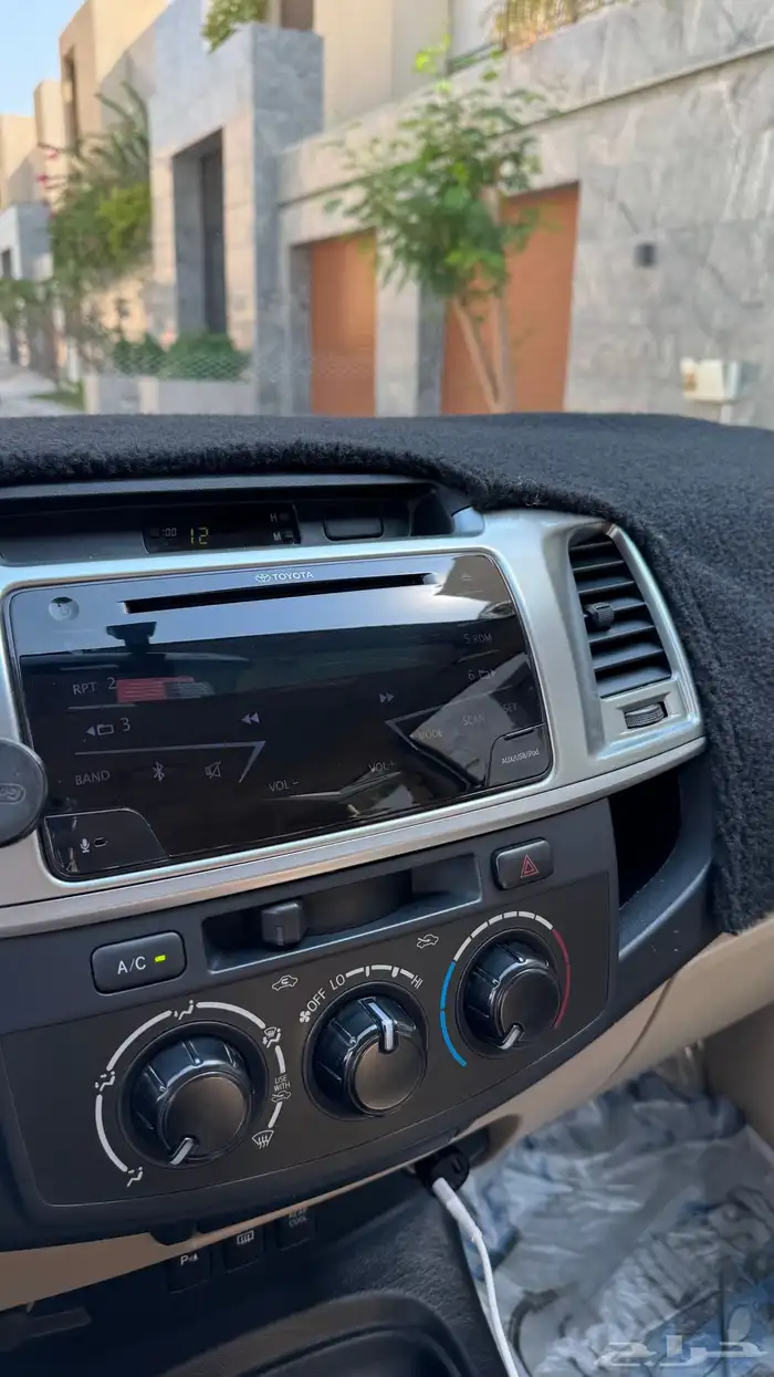 للبيع تويوتا فورتشنر 2014 بحالة الوكاله بدي وكاله 28