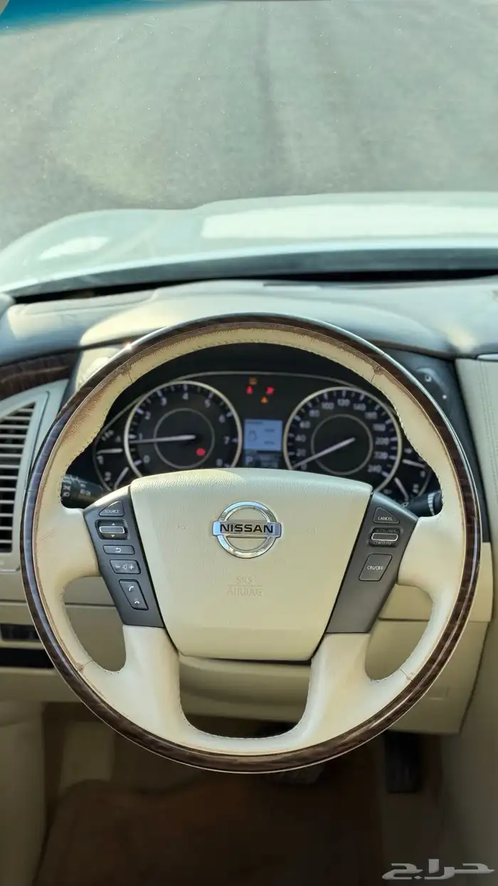 ( تم البيع ) باترول بلاتنيوم فل كامل 2015 عداد 170 الف فقط 32