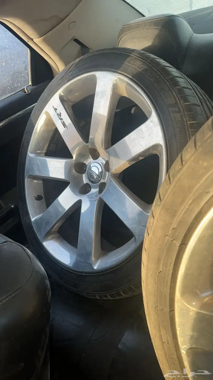 جنوط كلايسلر srt 5 نمر( اصليه)2013 2