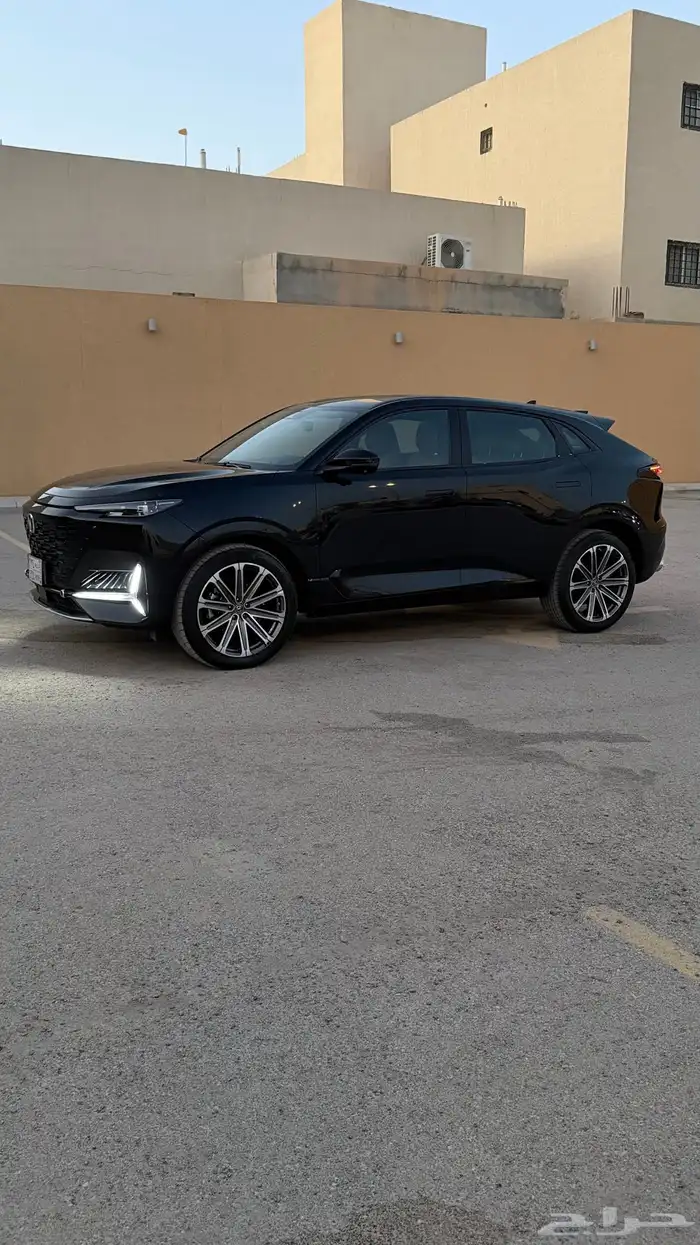 شانجان UNI-K أعلى فئة عداد20 الف فقط 11