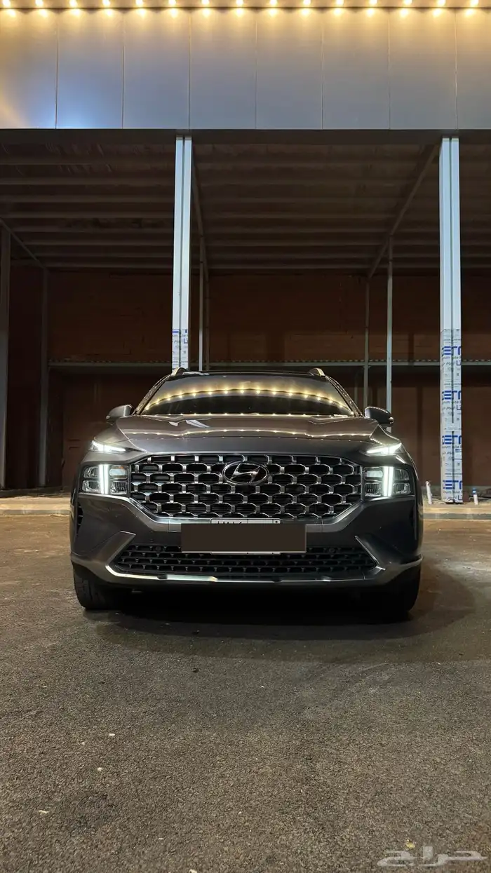 سنتافي 2024 رصاصي مستعمل ميد فل كامل 4سلندر 3